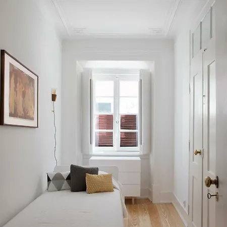 Renovated Charming With Terrace In Lapa Appartement
